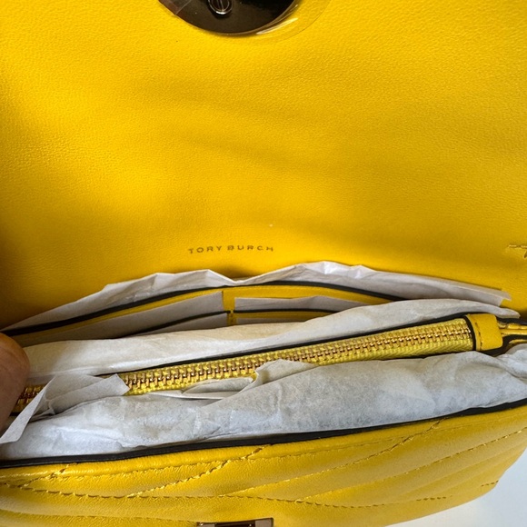 Tory Burch Yellow Kira Chevron Chain Wallet - Picture 3 of 8